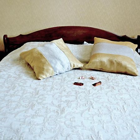 Argo Hotell Lviv Exteriör bild